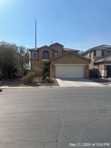 Main picture of 6049 Glenborough St