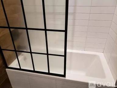 Main picture of 80 Rockaway Ave