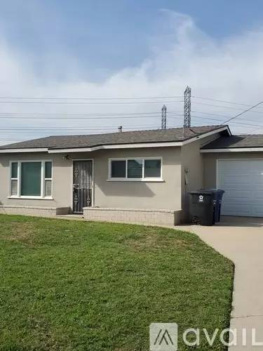 Main picture of 8129 Constance St