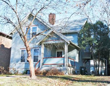 Main picture of 408 S Governor St