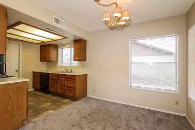 Main picture of 8602 W Ruth Ave