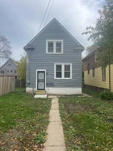 Main picture of 2747 N 26th St