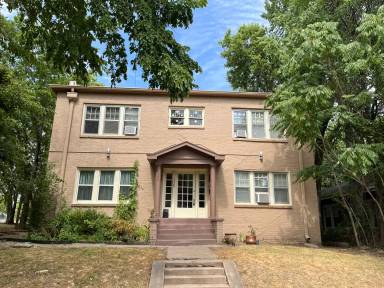Main picture of 1320 S Rockford Ave