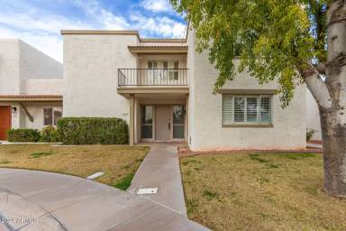 Main picture of 7820 E Vernon Ave
