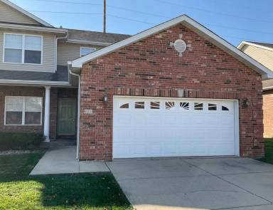 Main picture of 611 Titan Dr