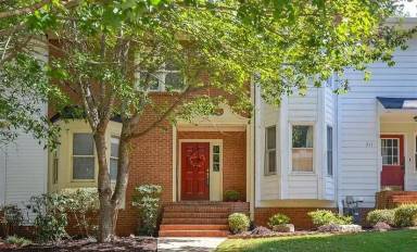 Main picture of 232 Hembree Park Ter