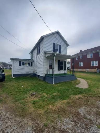 Main picture of 10 Taylor St