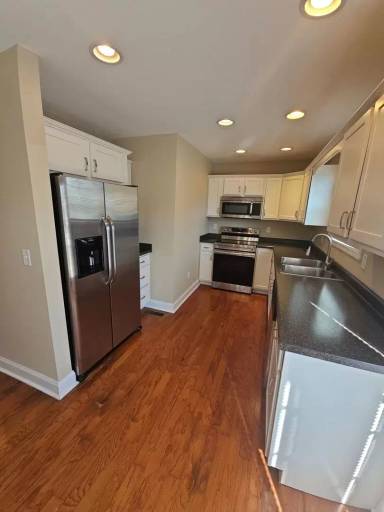 Main picture of 2015 Reserve Dr
