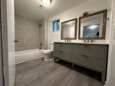 Main picture of 76 S Haardt Dr