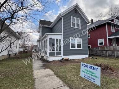 Main picture of 739 W 4th St
