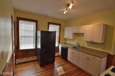 Main picture of 152 Minot St