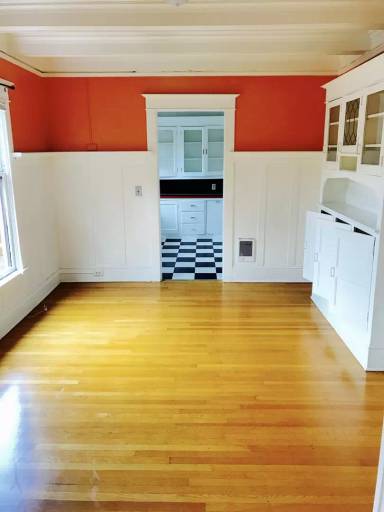 Main picture of 2733 NW Thurman St