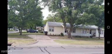 Main picture of 1226 W 18th St N