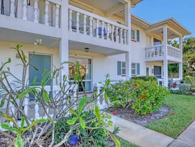 Main picture of 2186 Highway A1A