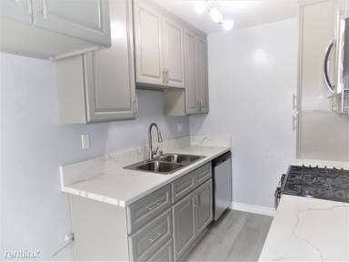 Main picture of 129 W Chevy Chase Dr
