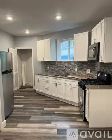 Main picture of 536 Rising Sun Ave