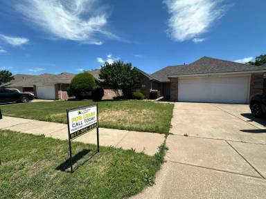 Main picture of 8016 Adcock Ct