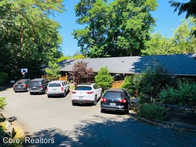 Main picture of 2833 SW Troy St