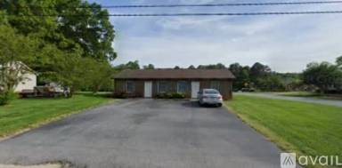 Main picture of 1446 19th Ave NE