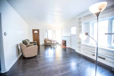 Main picture of 518 E Park Ave