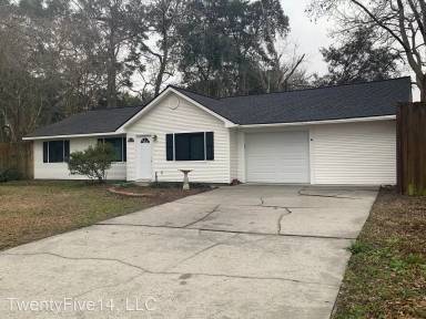 Main picture of 212 N Deerfield Dr