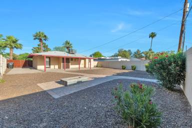 Main picture of 2849 N 71st St