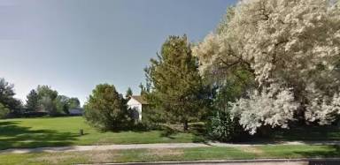 Main picture of 6449 Twin Lakes Rd