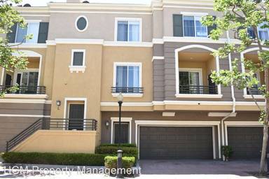 Main picture of 3409 S Main St