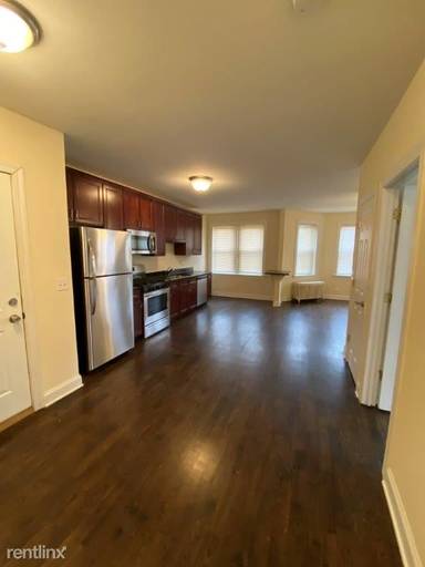 Main picture of 4450 W George St