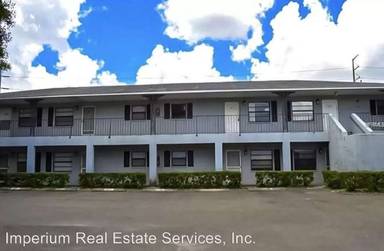 Main picture of 101 Lake Ave NE