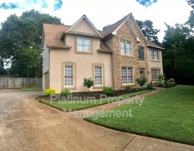 Main picture of 3335 Woodside Cir