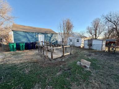 Main picture of 2502 SE 13th St