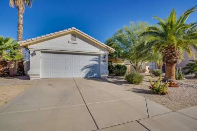 Main picture of 1150 W Raven Dr