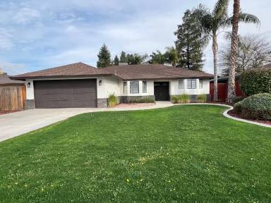 Main picture of 6112 Castlepoint St