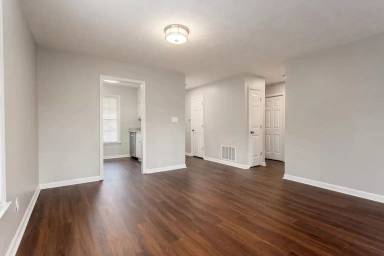 Main picture of 608 Osborne Ct