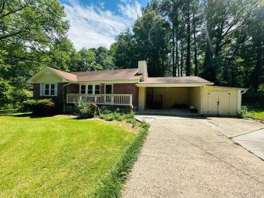 Main picture of 1057 Woodland Way