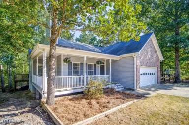 Main picture of 39 Cobblestone Dr NW