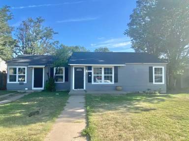 Main picture of 4314 32nd St