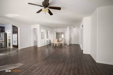 Main picture of 20 Belfast Ct