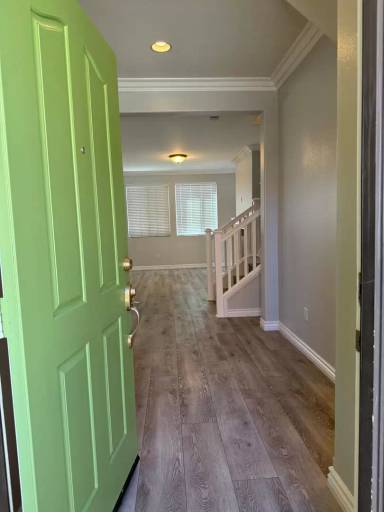 Main picture of 3686 W Scribner Ln