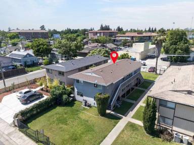 Main picture of 2205 15th Ave