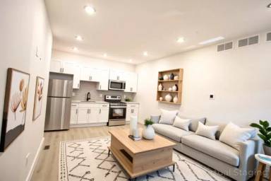 Main picture of 6027 Pine St