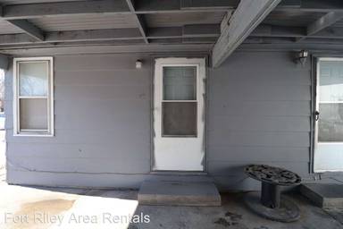 Main picture of 308 S Washington St