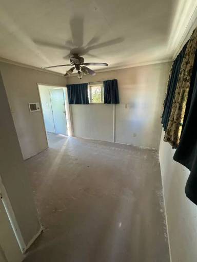 Main picture of 1732 Cabrillo Ave