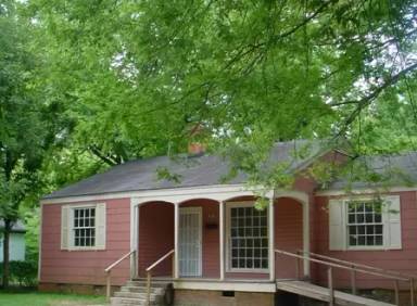 Main picture of 420 Ogden Ave
