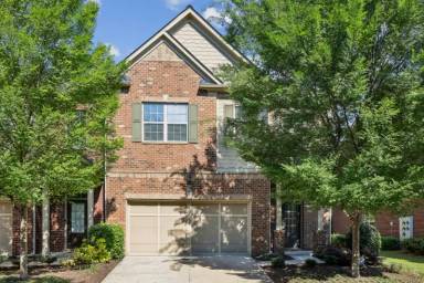 Main picture of 5526 Parkerton Ln
