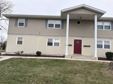 Main picture of 28 Circle Dr