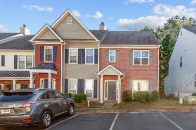 Main picture of 972 Tree Creek Blvd