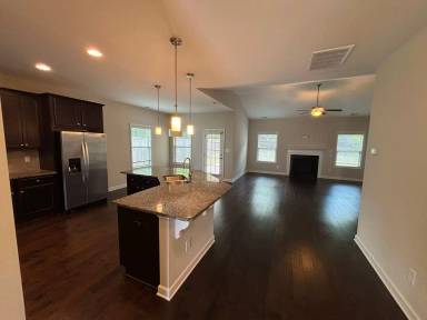 Main picture of 2236 Andalusian Dr