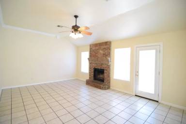 Main picture of 3610 Christie Dr